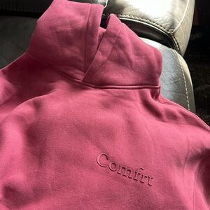 Comfrt Women's Pink Hoodie